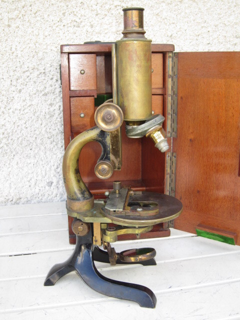 Ancient Microscope STIASSNIE Paris 19th Century