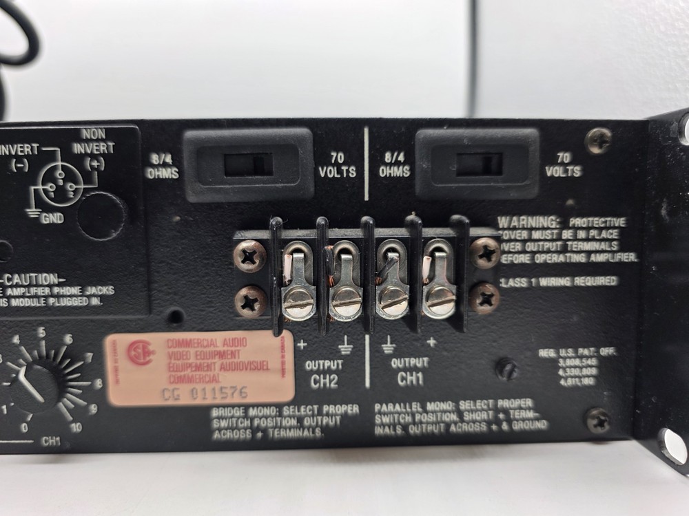 Crown Com-Tech 200 2/Ch Stereo Pro Power Amplifier 100 Watts per channel
