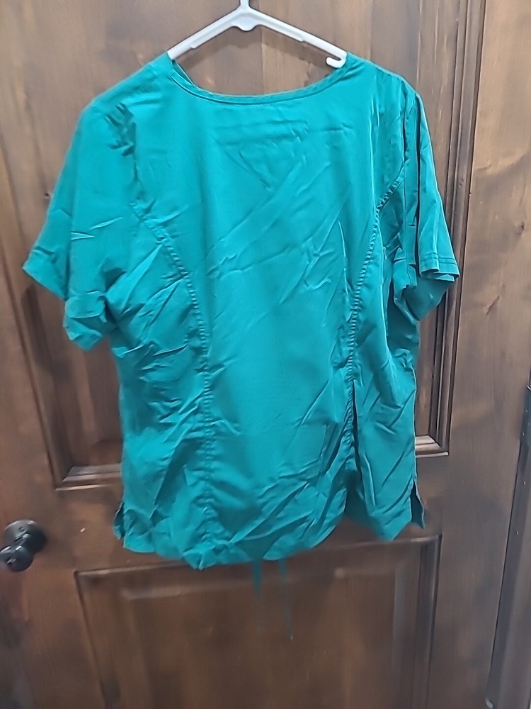 mens Adar scrub set X Large