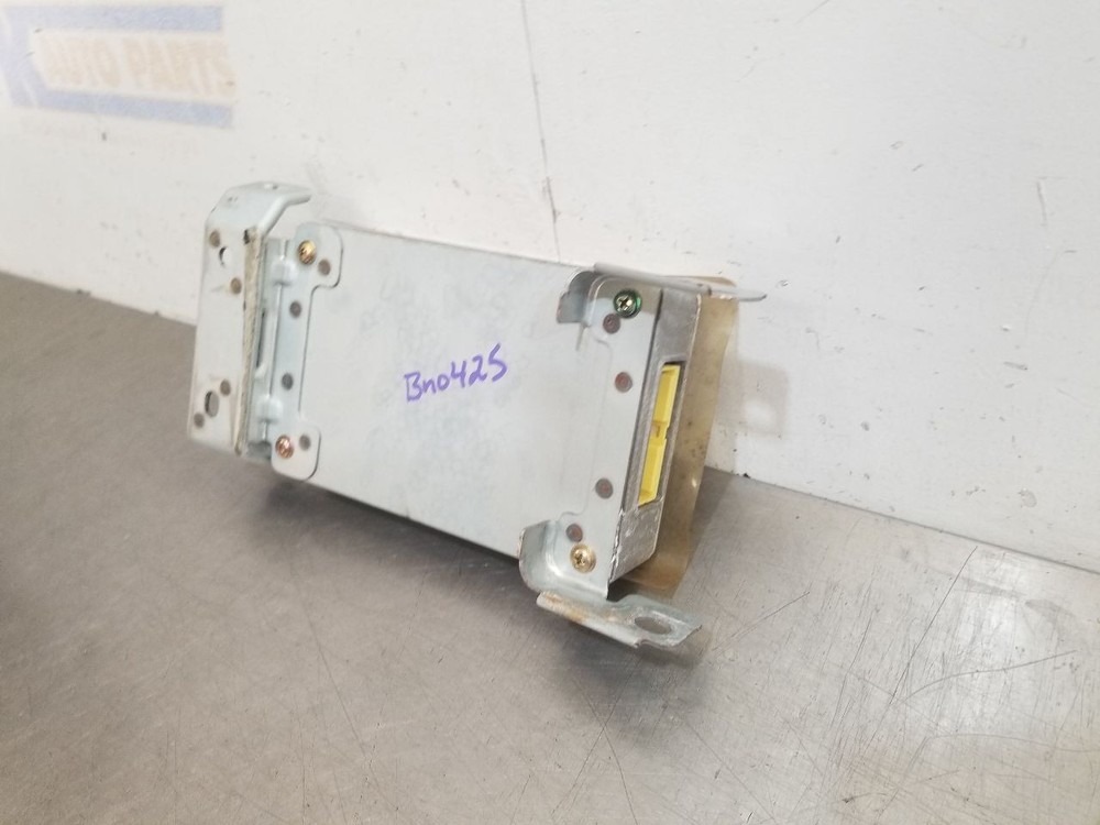 90 1990 TOYOTA SUPRA SRS RESTRAINT CONTROL MODULE 8917014010