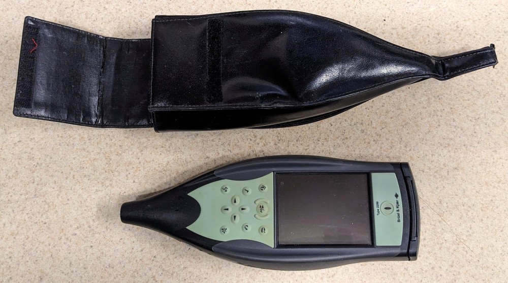 Bruel & Kjaer B&K 2250 Sound Level Meter Analyzer