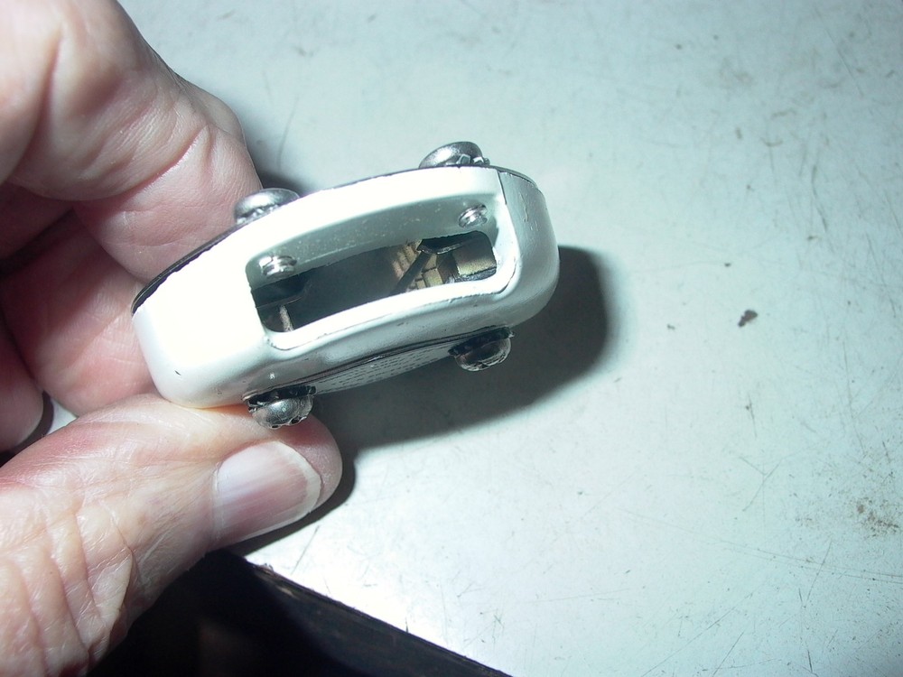 NEW SURPLUS DUNRITE TOOL &DIE OXGEN MASK RECEIVER #60C4459