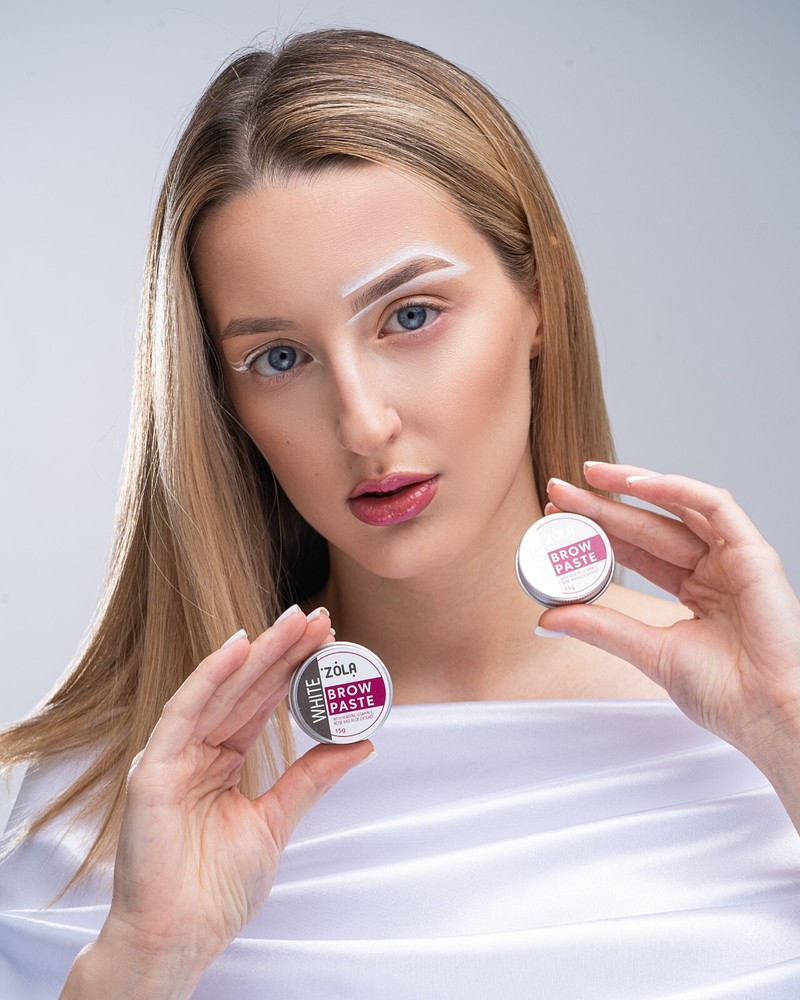 ZOLA EYEBROW CONTOURING PASTE