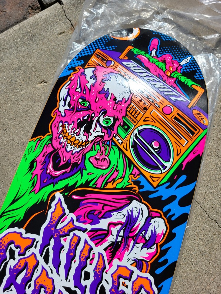 REAL Skateboards Killer Carnage Busenitz 2013 ( Shaped Deck Model )