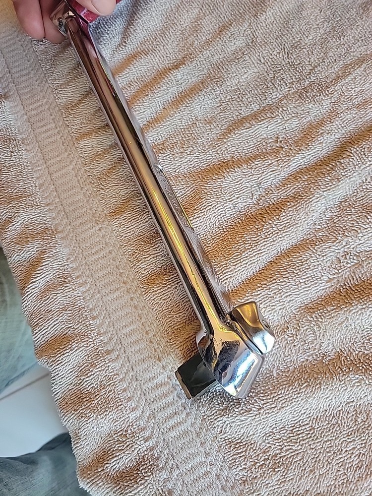 VTG LEWMAR LOCKING BOAT WINCH HANDLE