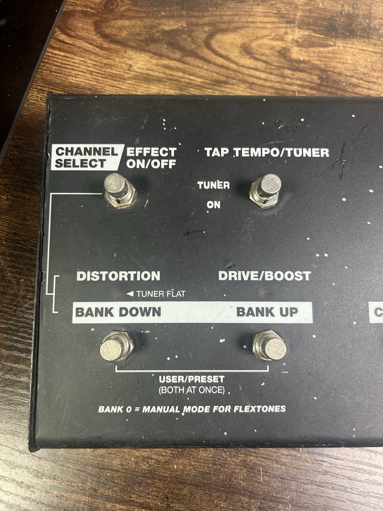 Line 6 Black Channel Multi Effects Foot Pedal Floor Board ( UNTESTED)
