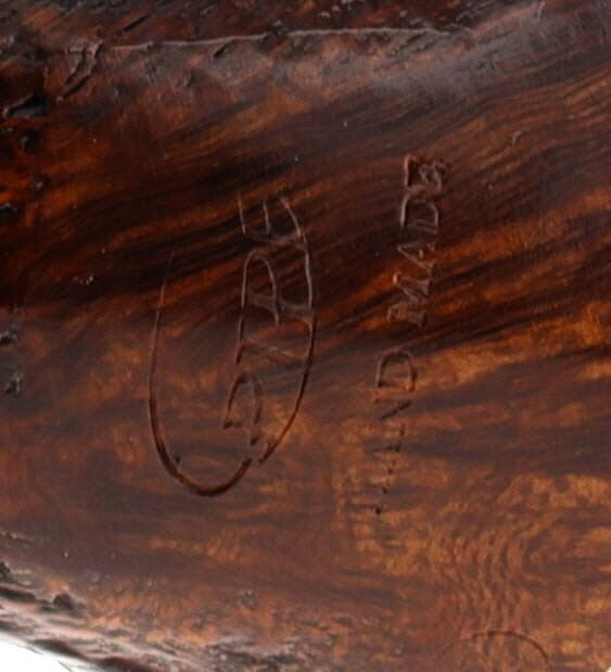 Pipe C-pipe GRUPPO 6 brown smooth shape freehand egg