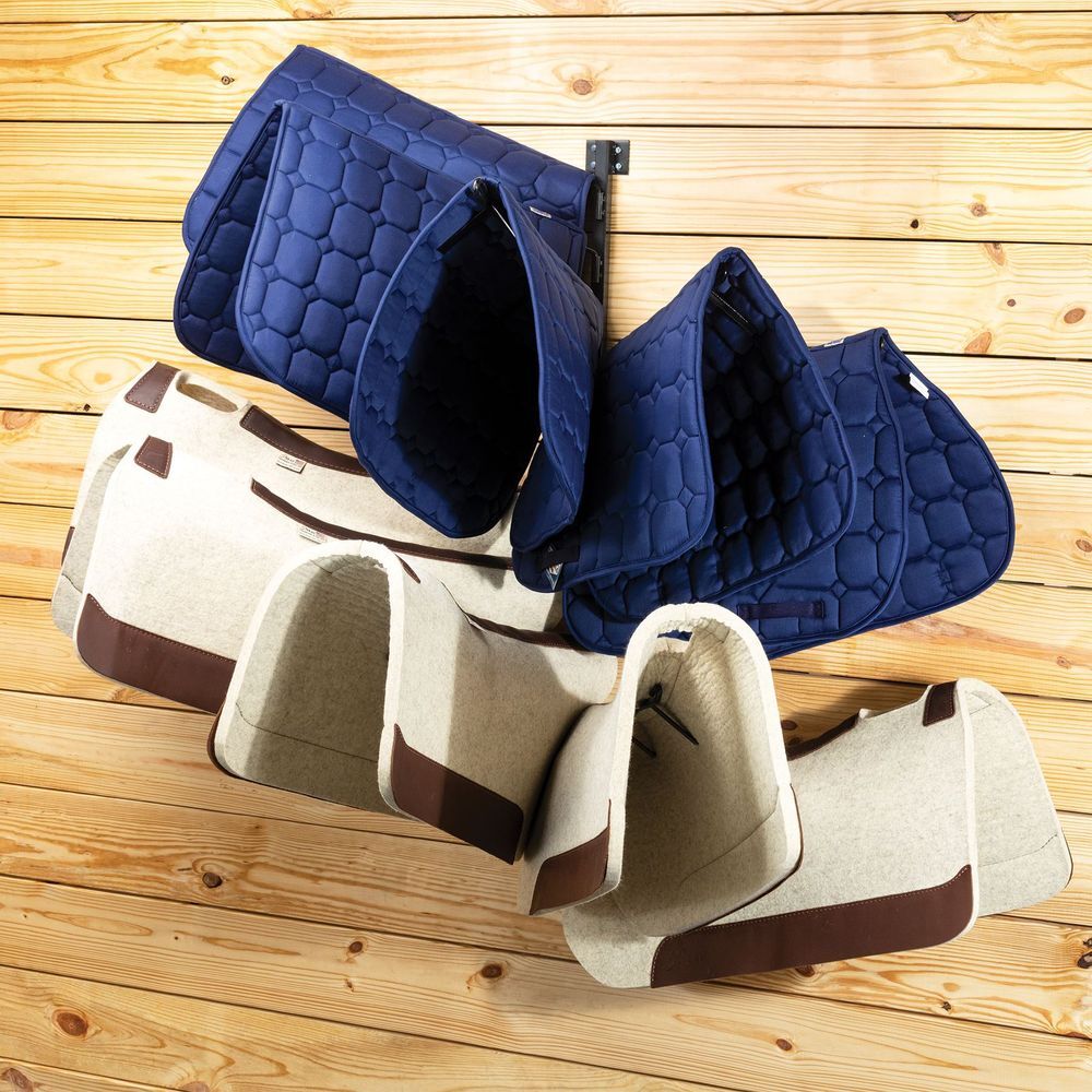 Easy-Up Max Air 10 Hook Mounted Pad Rack | Quick Drying | Space-Saving Design