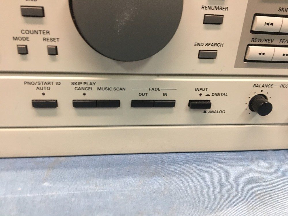 **READ**Panasonic SV-3700 DAT Digital Cassette Tape Deck W/Rack Mount 1000 Hours