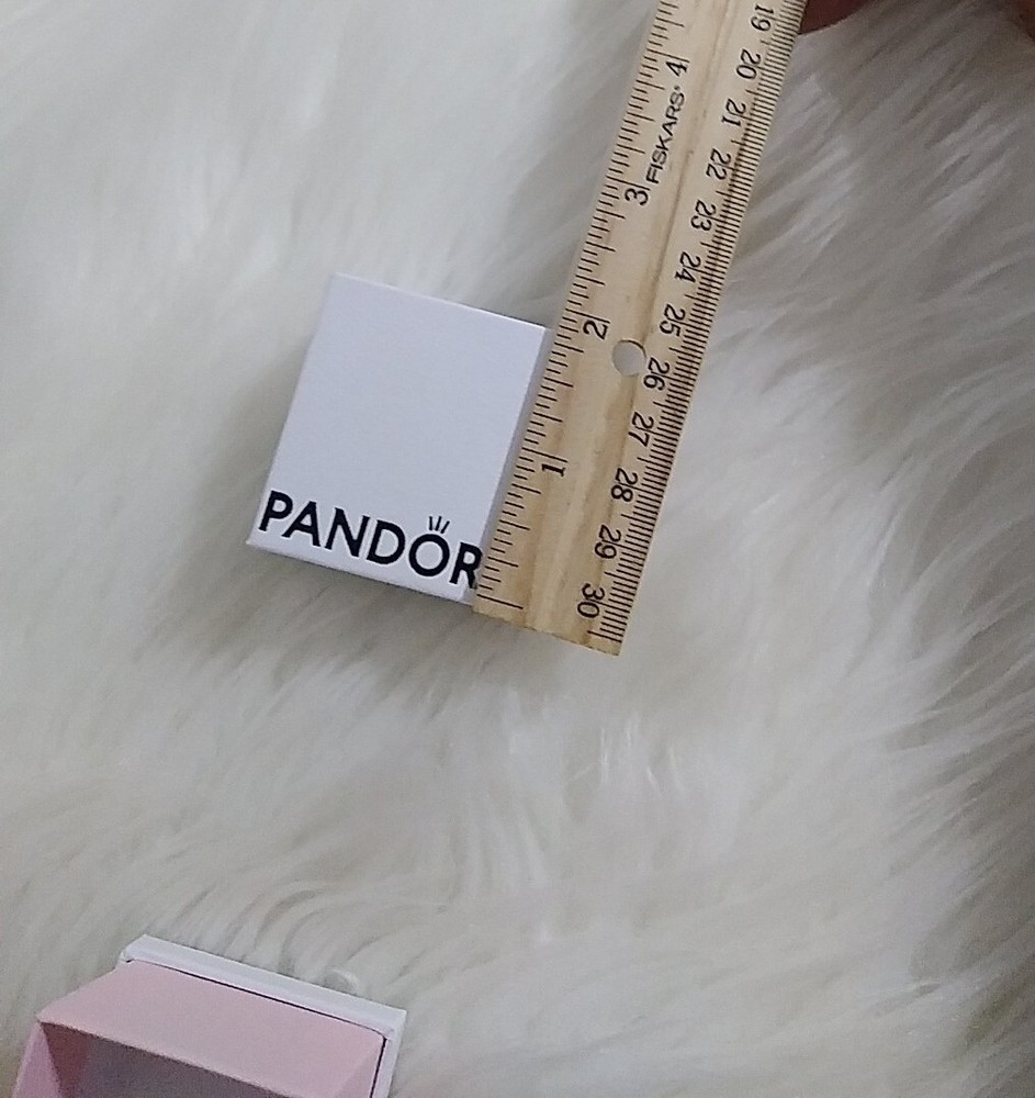 Pandora Empty Charm / Ring Gift Box white & pink