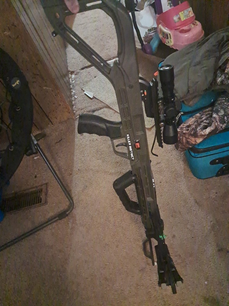Killer Instinct BOSS 405 Crossbow - Black