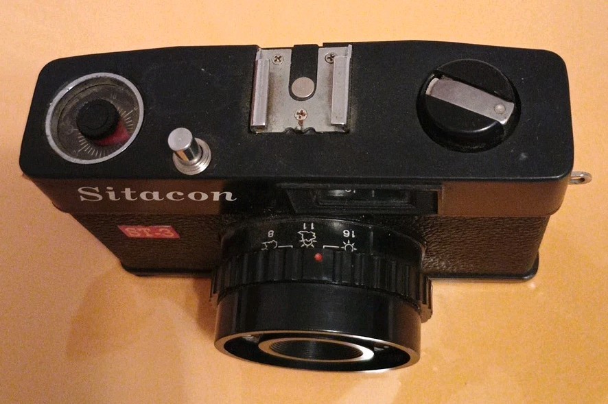 Vintage 35mm Sitacon ST-3 Camera with Case Works