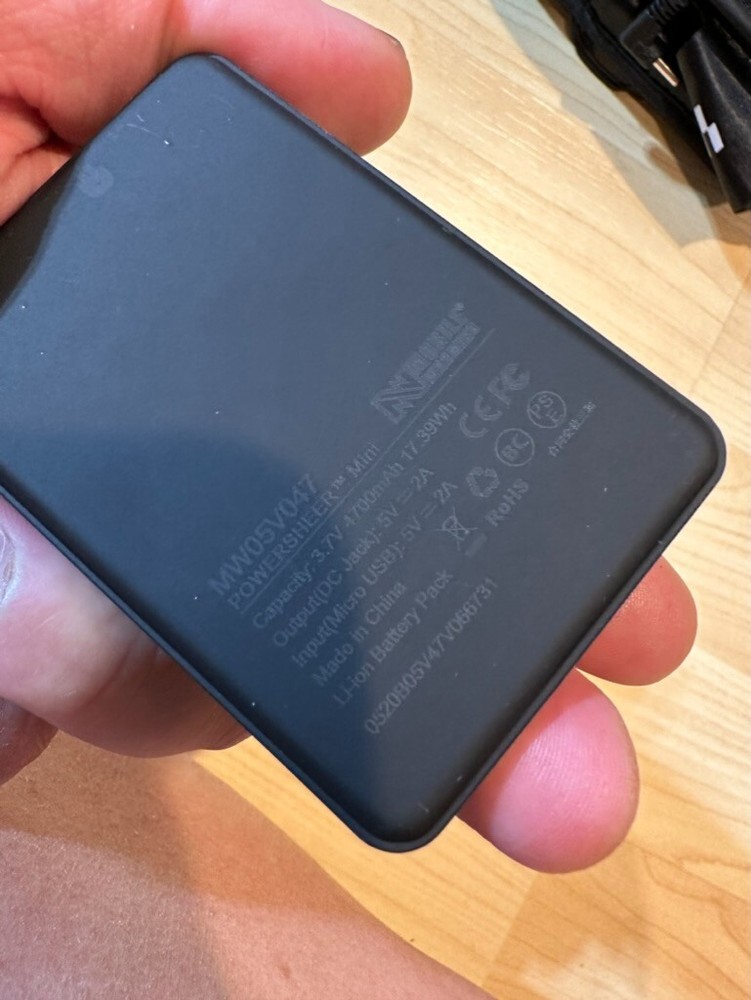 Mobile Warming 3.7v 4700 mah Feildsheer Battery (For 1 Battery Only)