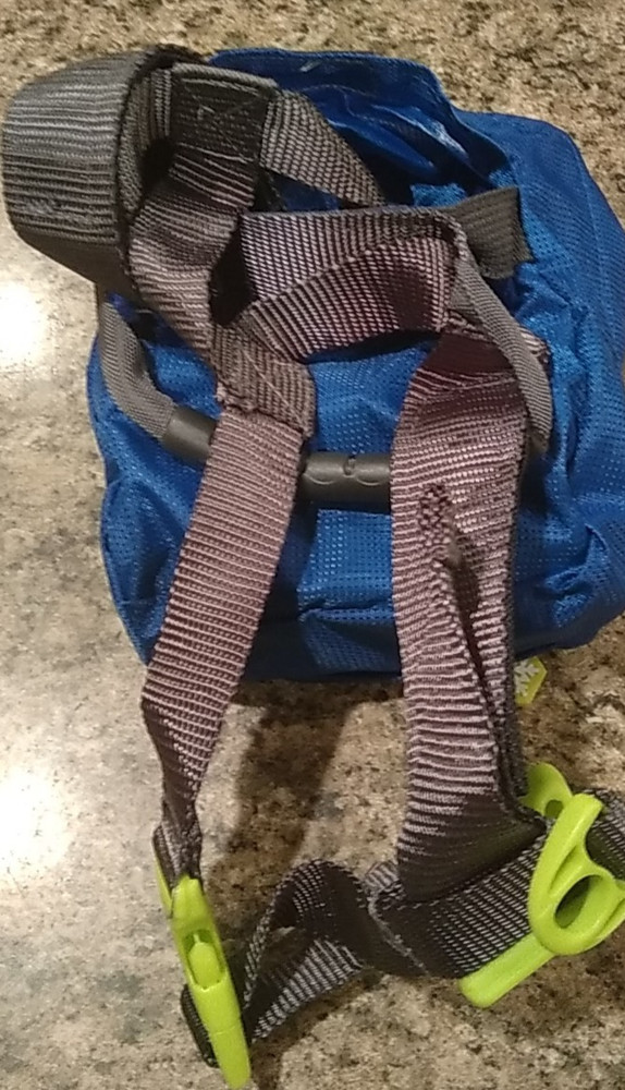 Lucky Bums Ski Trainer Grip-n-Guide Handle Leashes Backpack Blue - Used
