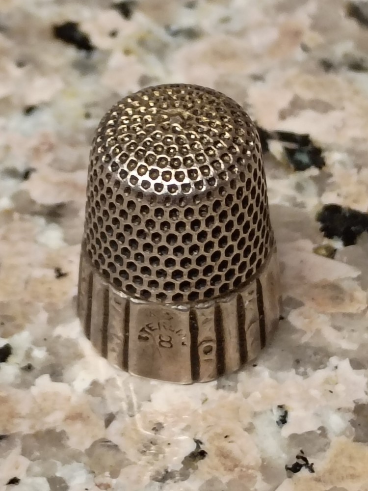 Antique Sterling Silver Simons Brothers Thimble Size 8