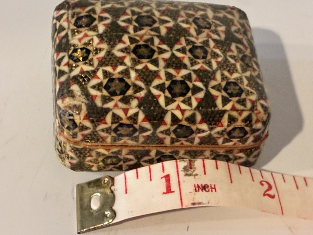 Small Rectangular Mosaic/Parquetry Style Trinket Box