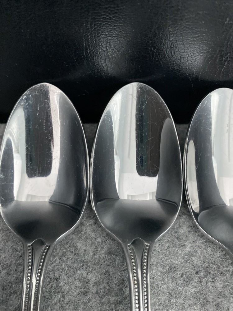 4 Oneida Stainless Countess Glossy Beaded Place Oval Soup Spoons Flatware