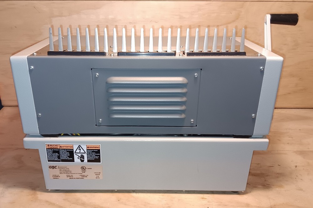 GBC CombBind C800PRO Electric Binding Machine, Binds 500 Sheets, Punches 25
