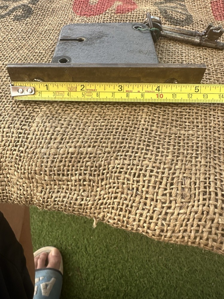 Secure 4-Lever Rim Lock – Brass Faceplate & Skeleton Keys – c1930s Working
