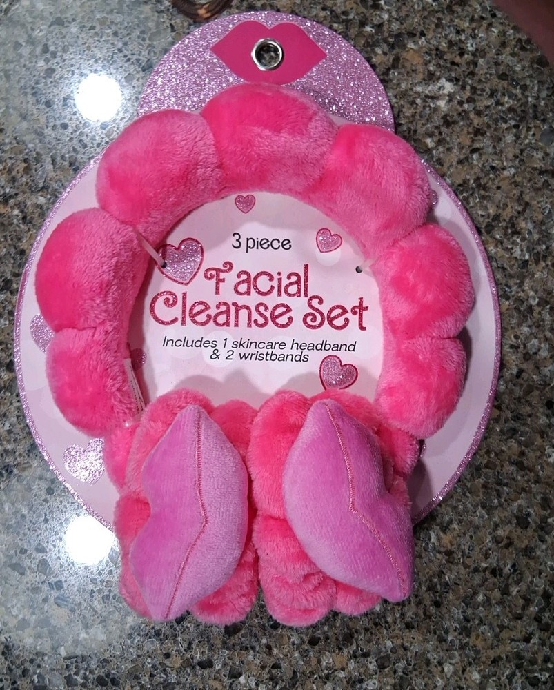 Facial Cleanse Set 3 Piece Pink