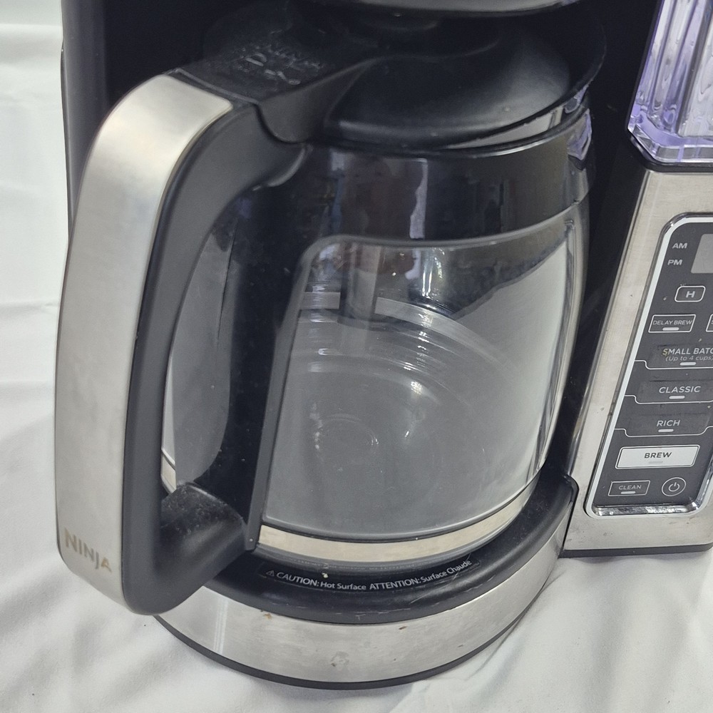 Ninja CE 250 12 Cup Programmable Black Coffee Maker Glass Carafe