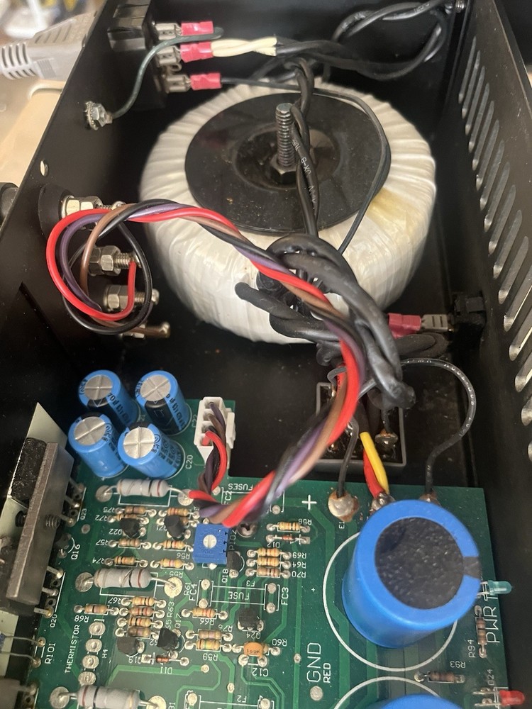 Rolls RA200 Rackmount Mosfet Power Amplifier - Tested