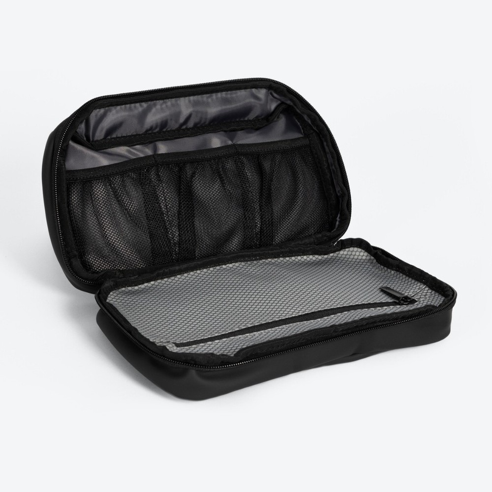 Airback Toiletry Bag Matte Black
