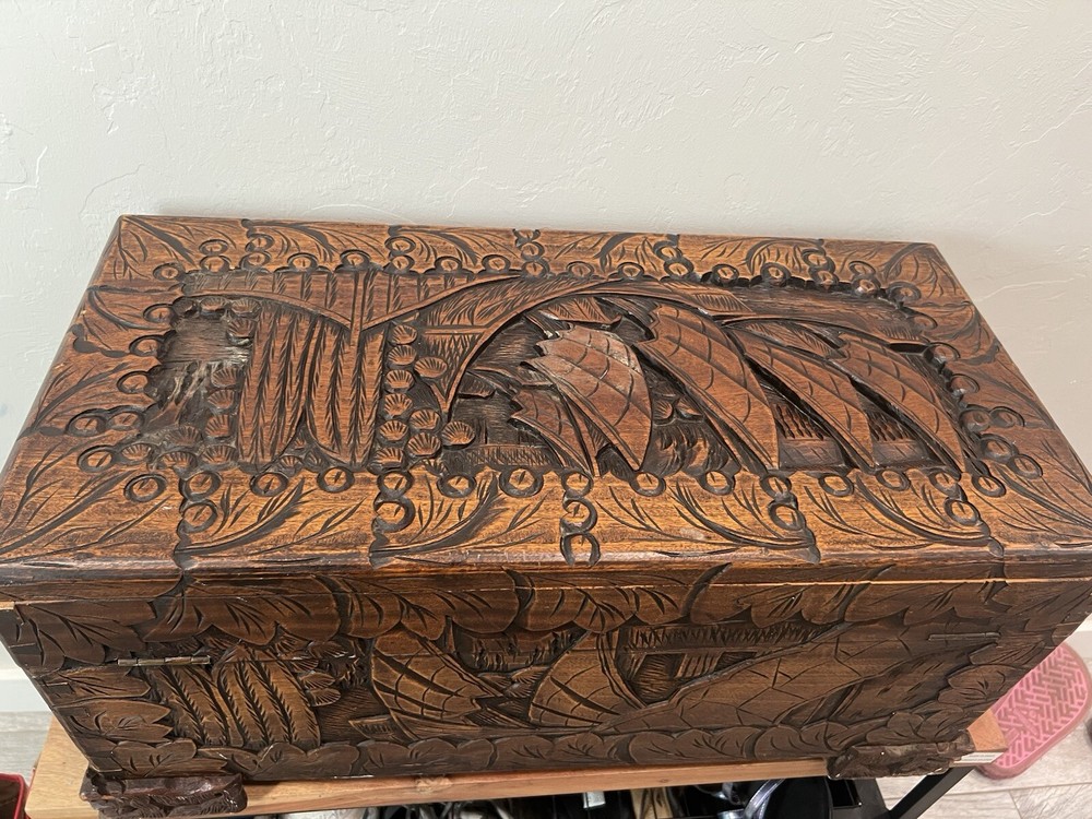 Chest (Wooden)