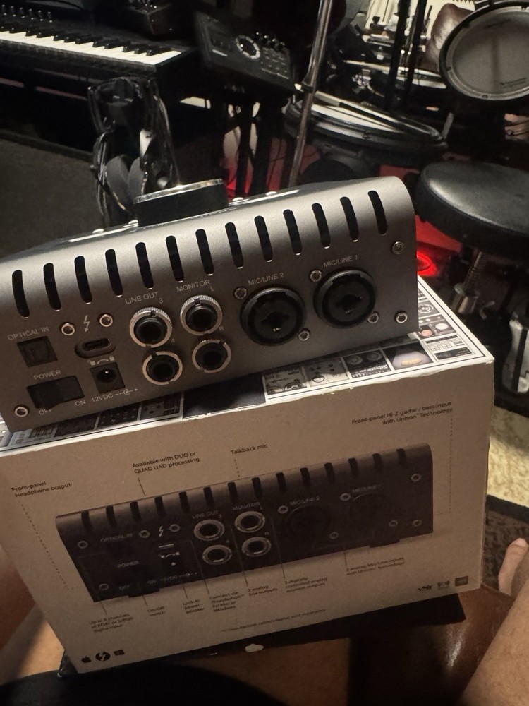 Universal Audio Apollo Twin X Duo Thunderbolt 3 Audio Interface