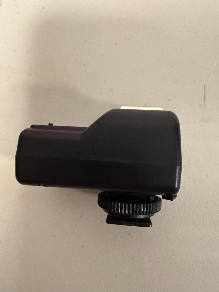 Universal Wireless Hot Shoe Flash Receiver