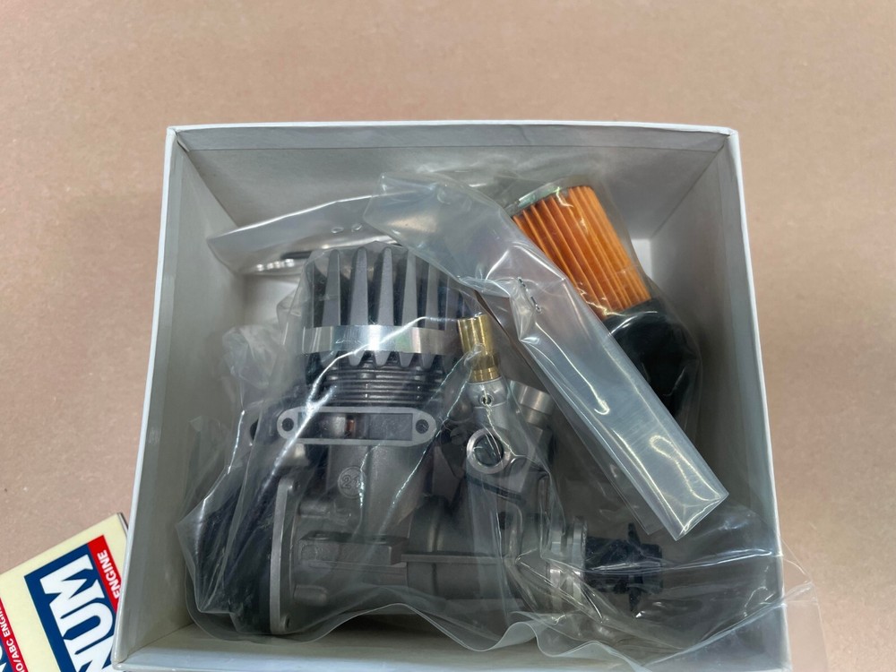 NEW Thunder tiger Magnum Pro 21 O.S SE. Engine.