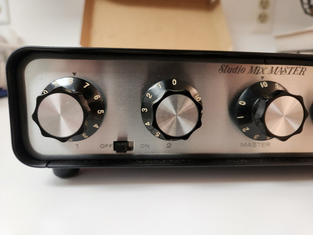 Switchcraft Transistorized Mixer Model 307TR- Vintage New In Box