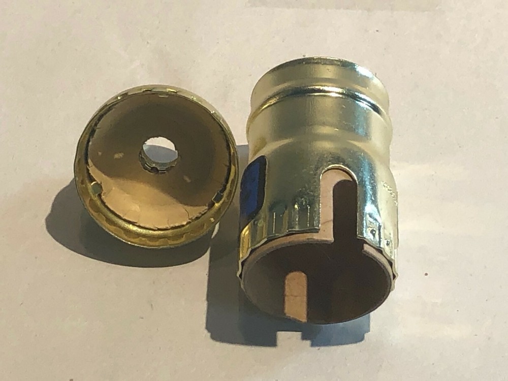 LOT OF 2: BRASS PLATE 1 SLOT turnkey/ pull chain SOCKET SHELL+ CAP + INSULATOR