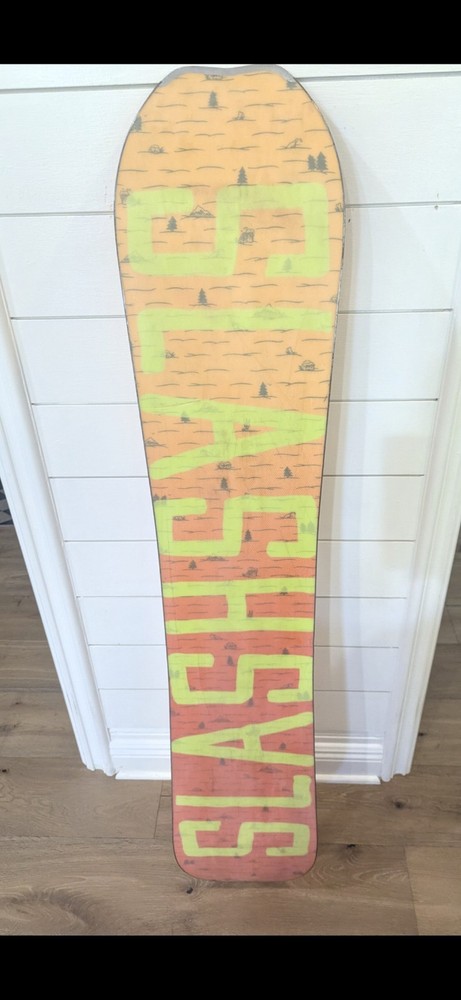 Slash Happy 154 Snowboard Deck