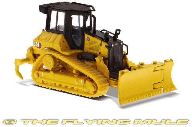 Diecast Masters 1:87 D5 Bulldozer