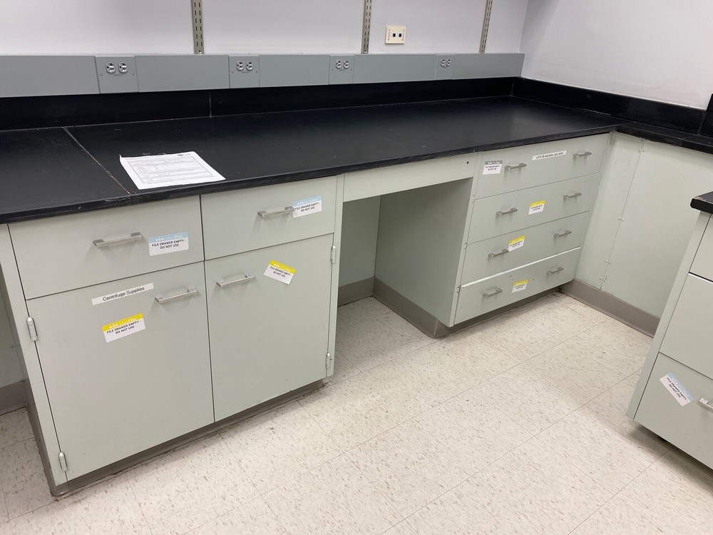 Gray Lab Casework Benches by Linear Foot, Island & Perimeter(100379)