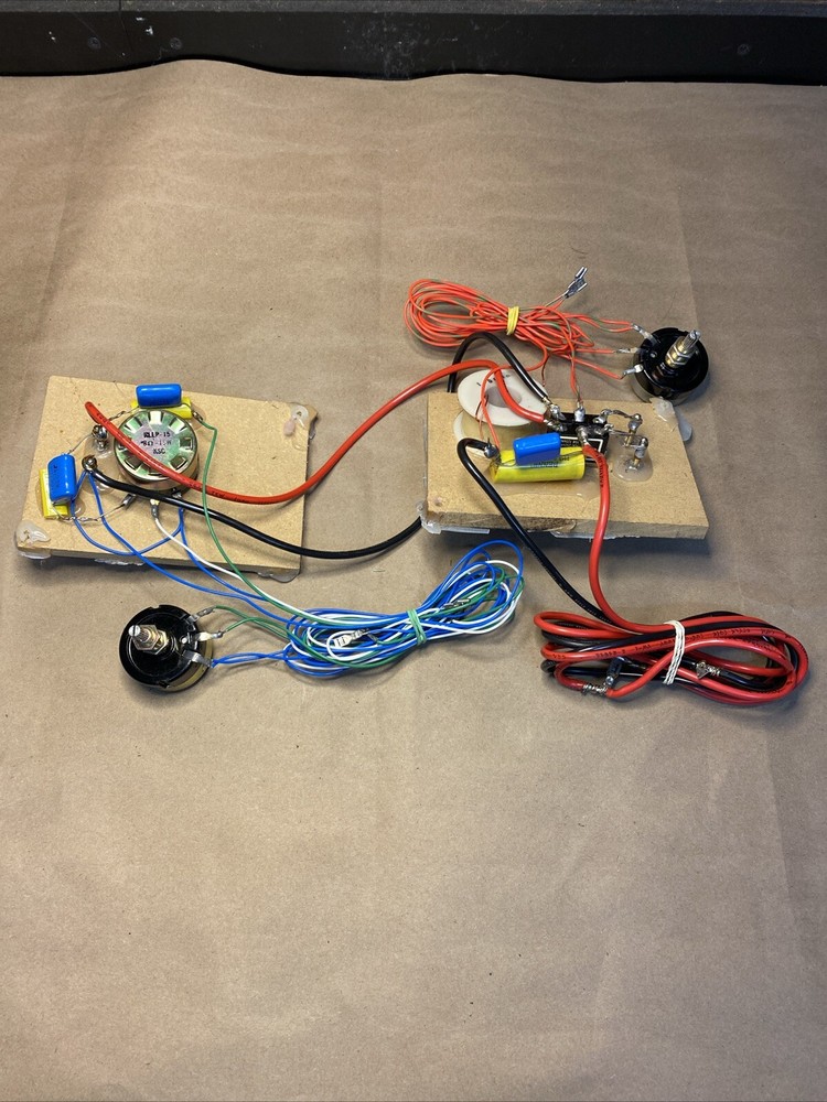 VMPS Super Tower Il crossover/wires