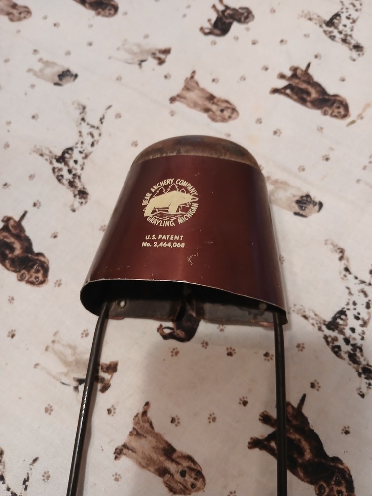 Vintage Bear Archery leathertop bow quiver