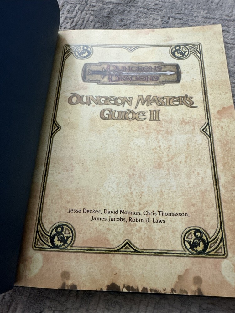 Dungeons & Dragons DUNGEON MASTERS GUIDE II Hardcover Book !