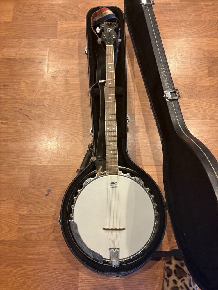 Washburn Banjo With Original Hard Case