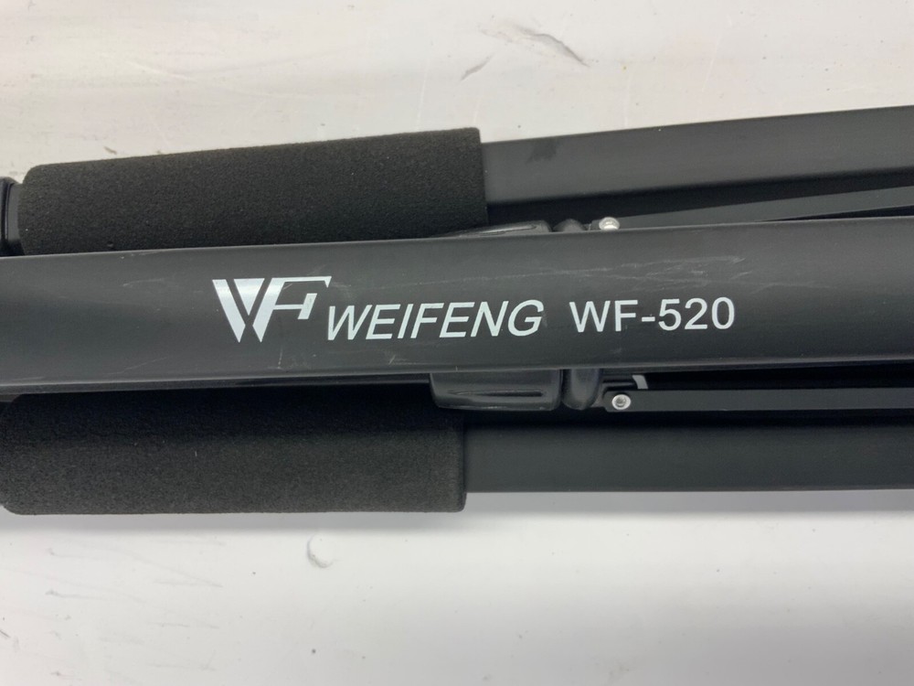 dslr camera tripod used