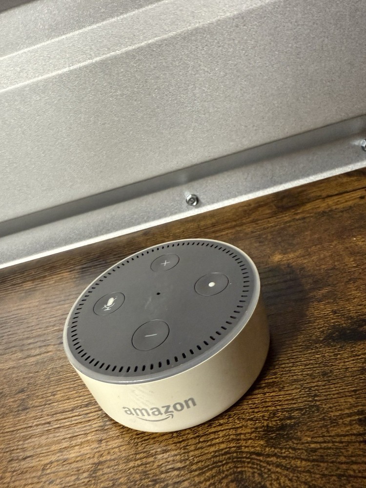 Amazon Echo Dot 2nd Generation Smart Speaker - Black (RS03QR) No Cords