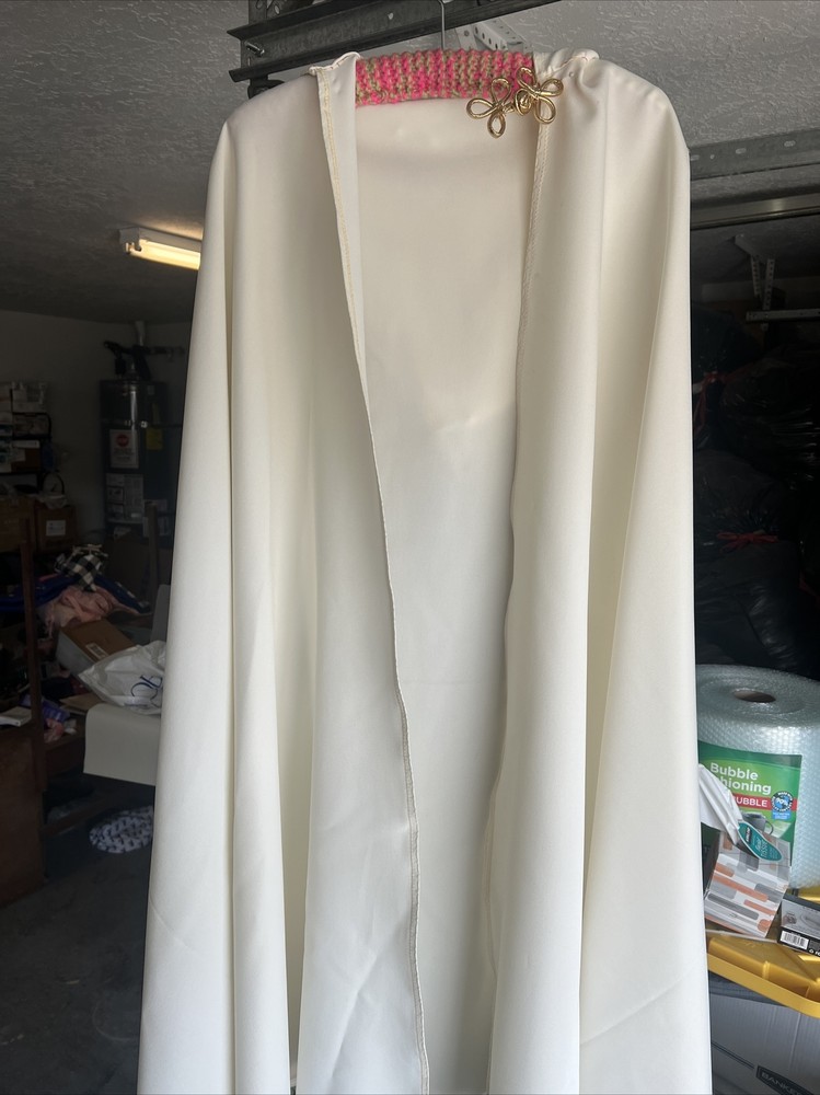 Halloween White Robe