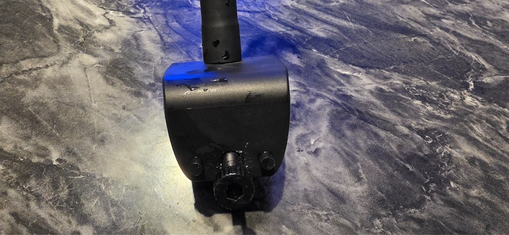 Used Hydra Edge 44HD Flex Arm w/ Adapter