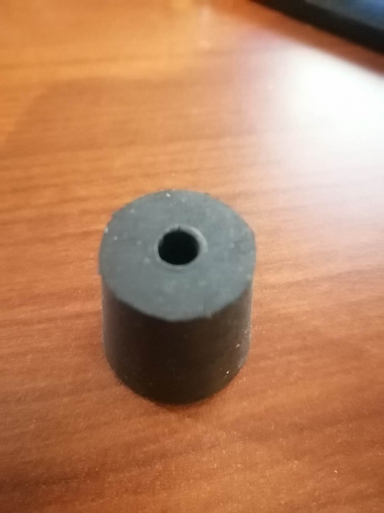 1 hole #3 rubber stopper