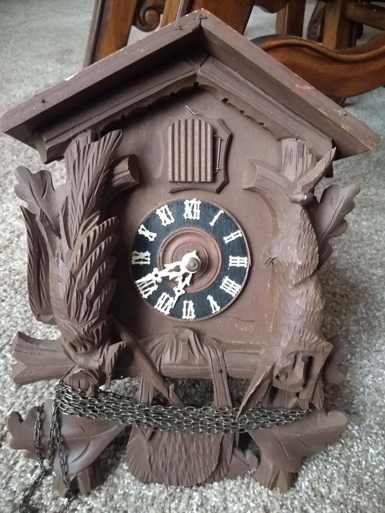 Vintage Black Forest Cuckoo Clock missing weights