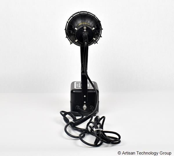 Spectronics MB-100 High Intensity Black Light Lamp