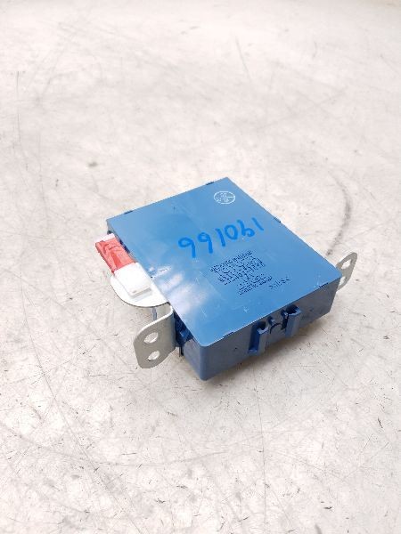 04-06 LEXUS LS430 NETWORK GATEWAY CONTROL MODULE ECM ASSEMBLY