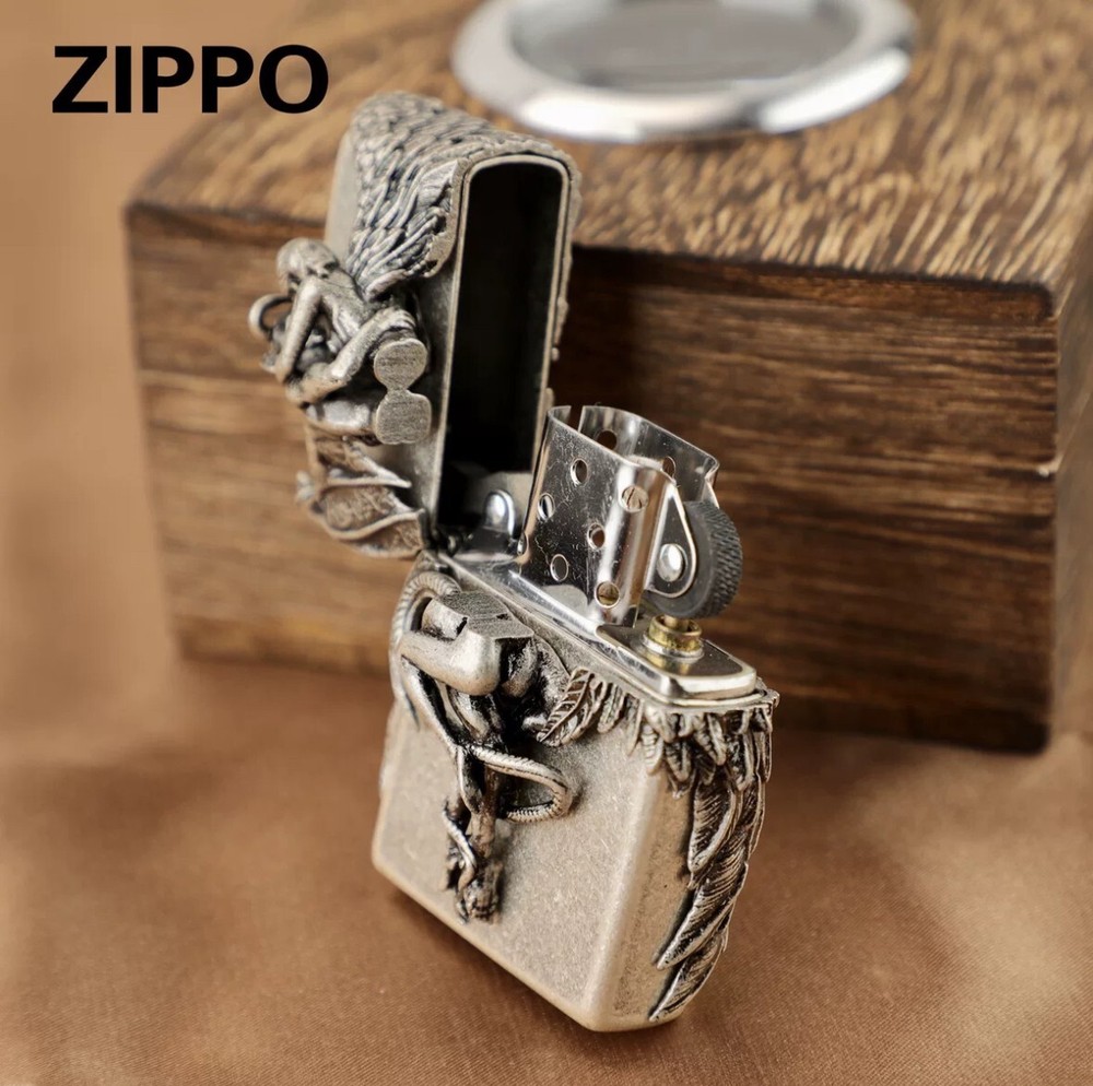 New Zippo oil Lighter silver with box