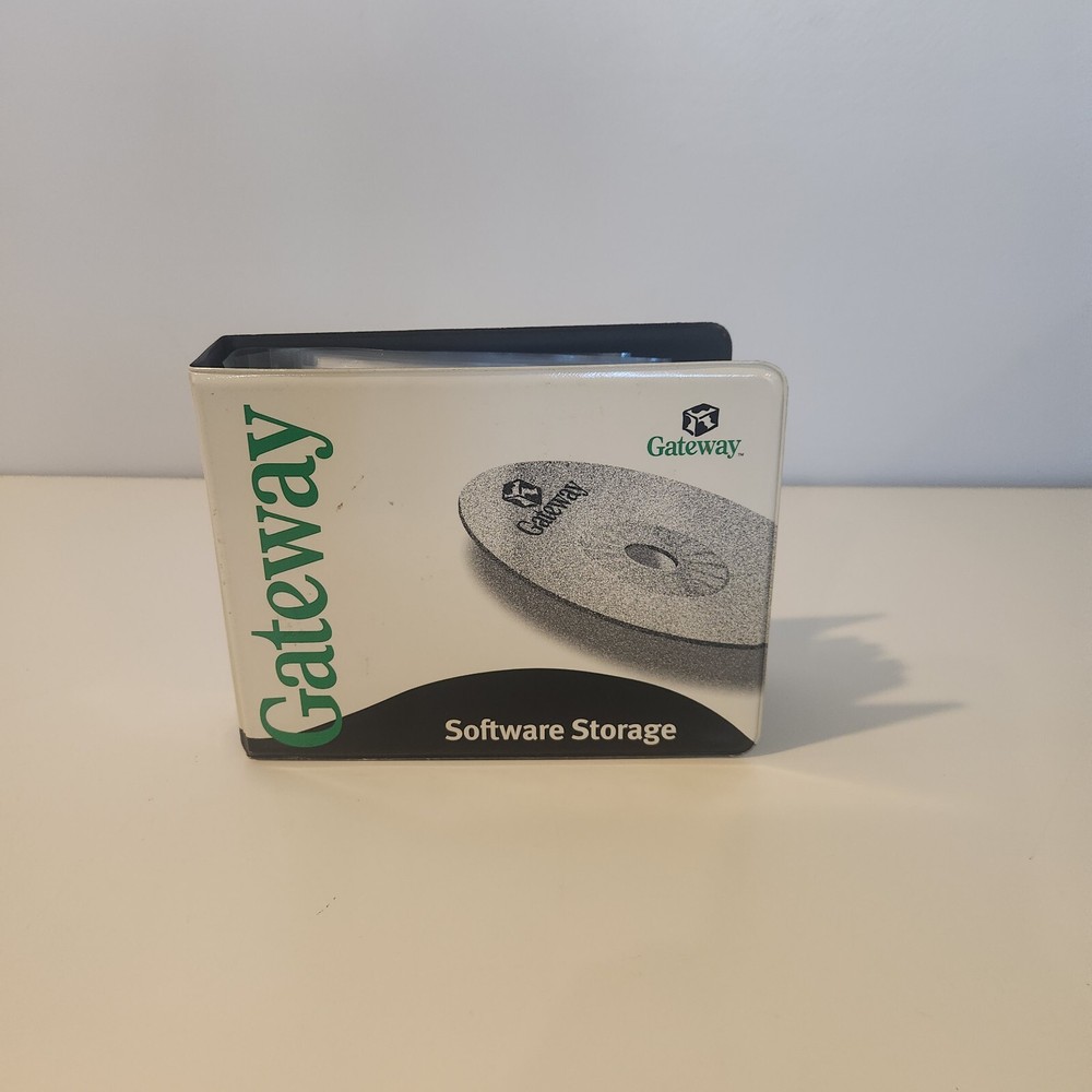 Gateway Software Storage Binder with Games 30+ Discs Oregon Trail, Nickelodeon